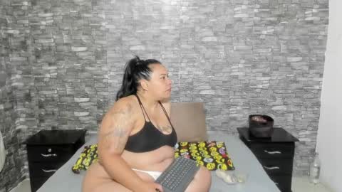 Vicky  online show from 02-20-25, 10:16