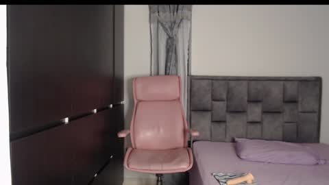 Snapshot of sofierosse_ chatting on 02-05-25, 05:20 Sofie Rosee online show from 02-05-25, 05:20