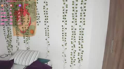 Snapshot of sofiescobar_ chatting on 02-04-26, 01:39 sofiescobar_ online show from 02-04-26, 01:39