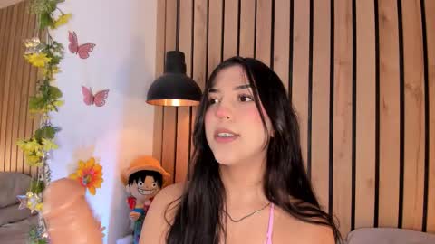 Snapshot of sofiesoft chatting on 02-18-26, 08:16 Sofie online show from 02-18-26, 08:16