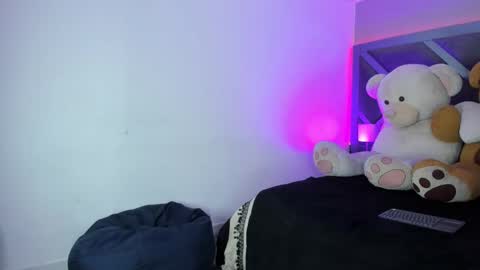  sofie  online show from 10-23-25, 07:45