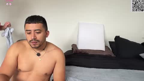 sofii_n_diego online show from 08-05-26, 01:36