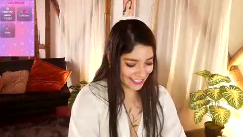 Snapshot of sofiia_diaz_ chatting on 07-23-26, 08:51 Sofi online show from 07-23-26, 08:51