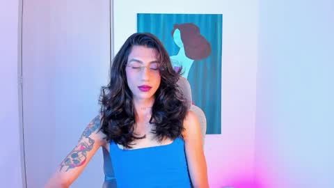 Sofi online show from 04-10-26, 02:33