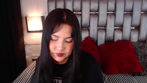 sofiia_vega_ online show from 04-21-26, 11:49
