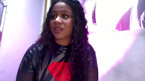 sofiifox online show from 04-24-26, 04:04