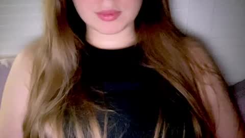 Snapshot of sofinovvak chatting on 07-07-26, 09:52 Sofi online show from 07-07-26, 09:52