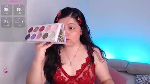 Snapshot of sofix_ chatting on 02-06-26, 09:29 Lau online show from 02-06-26, 09:29