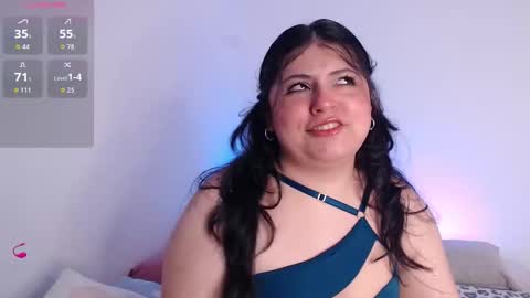 Snapshot of sofix_ chatting on 02-25-26, 09:35 Lau online show from 02-25-26, 09:35