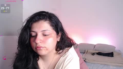 Snapshot of sofix_ chatting on 05-07-26, 09:31 Lau online show from 05-07-26, 09:31