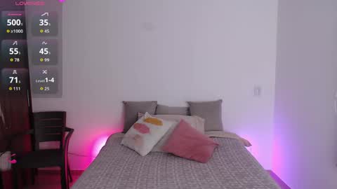 Snapshot of sofix_ chatting on 06-07-26, 11:41 Lau online show from 06-07-26, 11:41