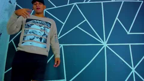 Snapshot of soft_lips18 chatting on 11-28-25, 06:21 Soft Lips18 online show from 11-28-25, 06:21