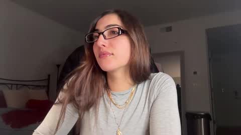 Snapshot of softheatmaria chatting on 01-08-26, 04:37 Soft Heat Maria online show from 01-08-26, 04:37