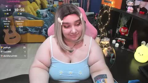 Sofie online show from 02-25-25, 06:03