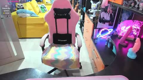 Sofie online show from 06-12-26, 02:54
