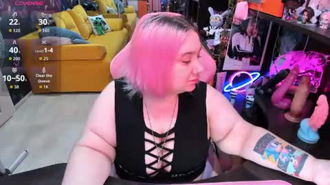 Sofie online show from 06-13-26, 02:42