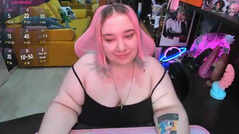 Sofie online show from 06-27-26, 03:44