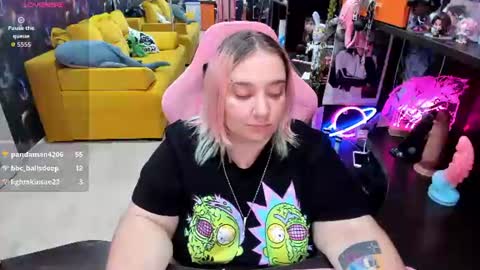 Sofie online show from 07-28-26, 11:17