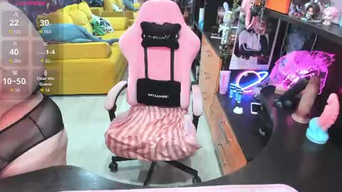 Sofie online show from 07-31-26, 02:33