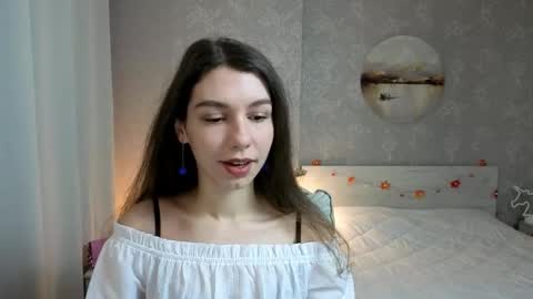 Kelly online show from 11-23-25, 01:11