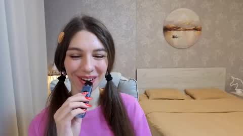 Kelly online show from 02-18-26, 05:20