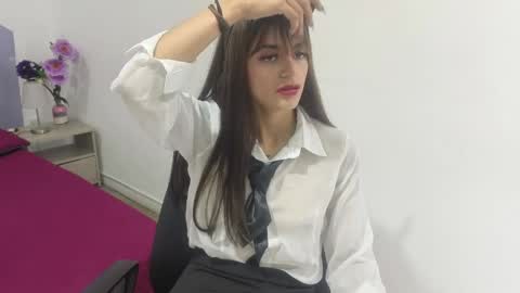 sofy_durand online show from 04-29-26, 12:20
