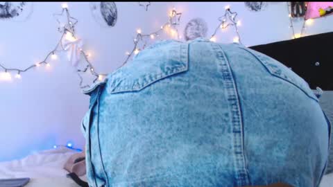 Snapshot of sofy_nix chatting on 01-09-25, 09:47  Sofy  online show from 01-09-25, 09:47