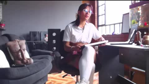 Snapshot of sofy_nix chatting on 02-19-25, 05:06  Sofy  online show from 02-19-25, 05:06