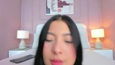 Snapshot of solandis_cutee chatting on 07-18-26, 11:03 Sol online show from 07-18-26, 11:03