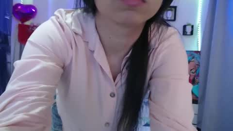 Sol Angel online show from 10-27-25, 02:32