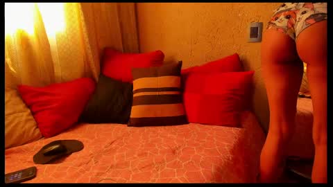 Snapshot of soleiandkairo chatting on 04-20-26, 03:26 SoleiKairo online show from 04-20-26, 03:26