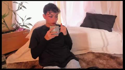 Snapshot of soleiandkairo chatting on 05-04-26, 07:21 SoleiKairo online show from 05-04-26, 07:21