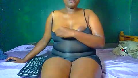 Snapshot of sollybunny chatting on 03-15-26, 03:07 Solly bunny online show from 03-15-26, 03:07