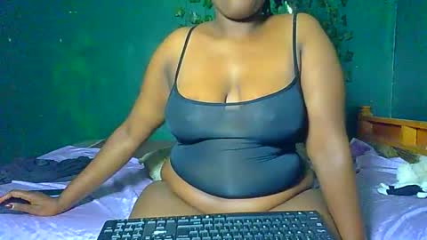 Solly bunny online show from 04-30-26, 02:40