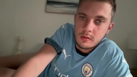 Snapshot of solobrit chatting on 01-14-26, 08:20 solobrit online show from 01-14-26, 08:20