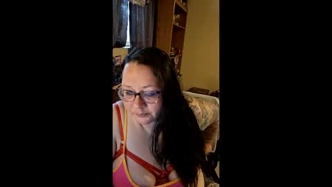 Snapshot of sologirl81 chatting on 03-20-26, 04:34 sologirl81 online show from 03-20-26, 04:34