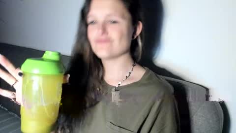 SomeonesDay online show from 11-20-25, 06:35