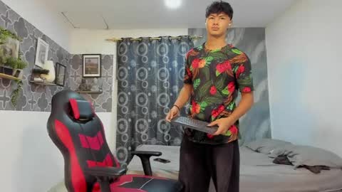 son_hades online show from 05-20-26, 04:13