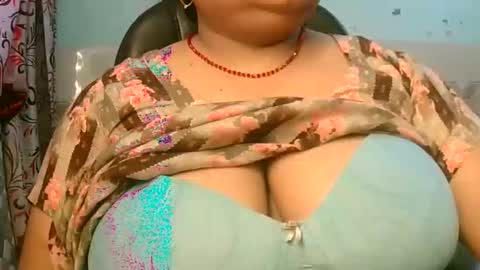 soni88888 online show from 04-20-26, 12:41