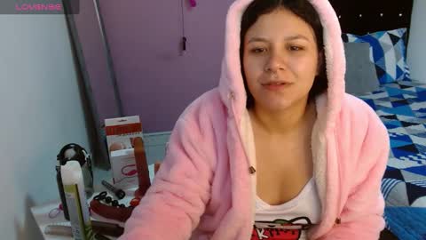Snapshot of soniafuckboobs chatting on 12-07-24, 12:13 soniafuckboobs online show from 12-07-24, 12:13