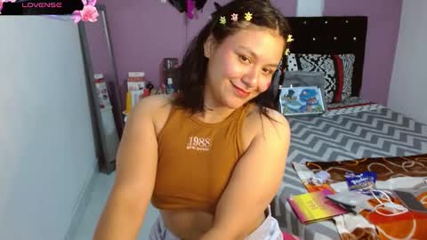 sonialatin69 online show from 01-28-25, 03:25