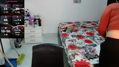 sonialatin69 online show from 06-10-26, 12:15