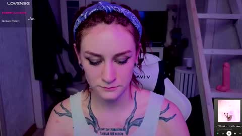 Snapshot of sonicsupergirl chatting on 10-17-25, 03:36 Rie online show from 10-17-25, 03:36