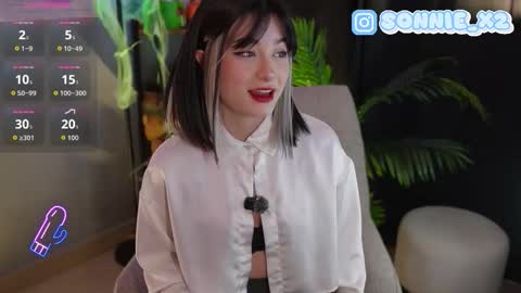 Sonnie online show from 10-21-25, 03:13