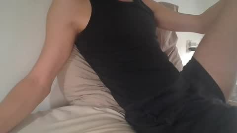 Snapshot of sonnovfreya chatting on 07-25-26, 01:08 sonnovfreya online show from 07-25-26, 01:08