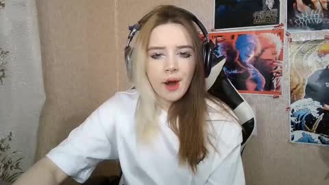 Mila online show from 03-29-26, 05:24