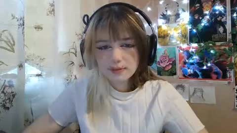 Mila online show from 07-12-26, 03:03