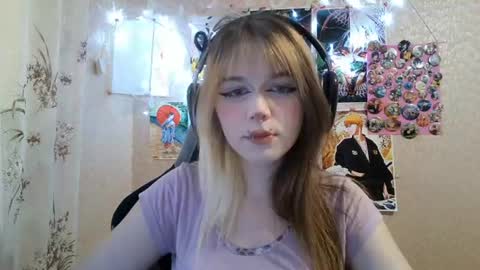 Mila online show from 07-19-26, 01:59