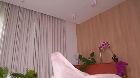 Snapshot of sonya_kelsey chatting on 06-09-26, 11:55 Sofia online show from 06-09-26, 11:55