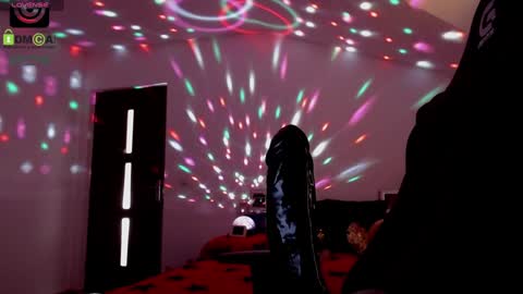 Snapshot of sonyadevon chatting on 01-08-25, 10:48 Sonia online show from 01-08-25, 10:48